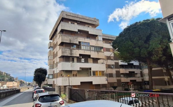 appartamento in vendita a Messina in zona Centro Storico