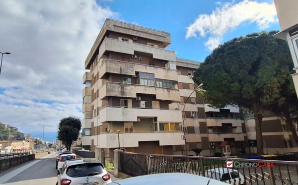 appartamento in vendita a Messina in zona Camaro