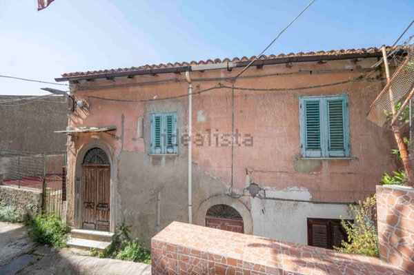 appartamento in vendita a Messina in zona San Filippo
