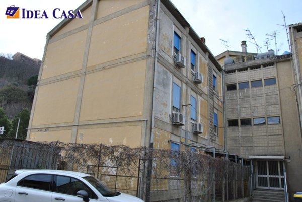 appartamento in vendita a Messina in zona Bordonaro