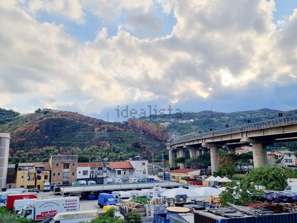 appartamento in vendita a Messina in zona Centro Storico