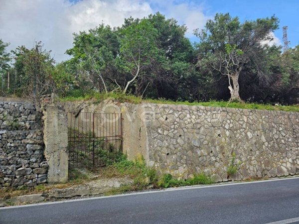 terreno agricolo in vendita a Messina in zona Gesso