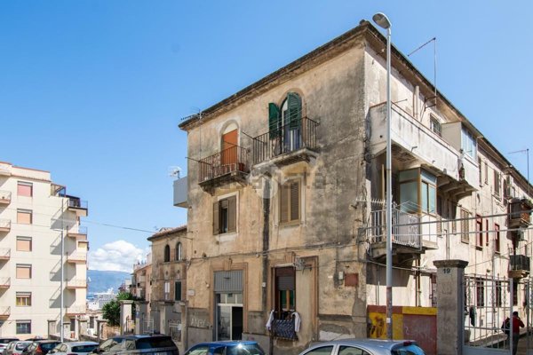 appartamento in vendita a Messina in zona Centro Storico