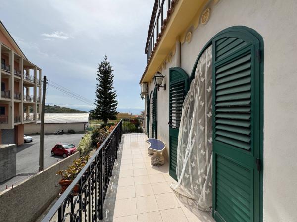 casa indipendente in vendita a Messina in zona Contesse