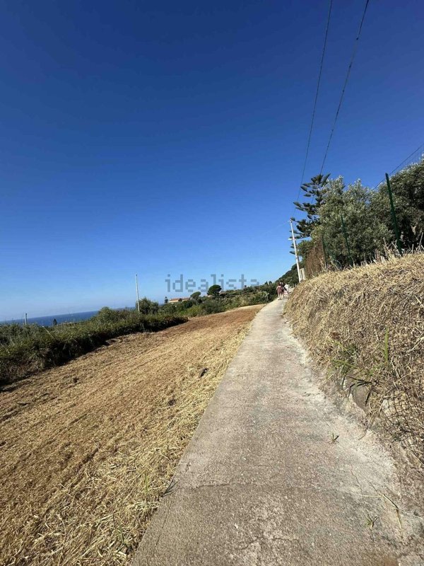 intera palazzina in vendita a Messina in zona San Saba
