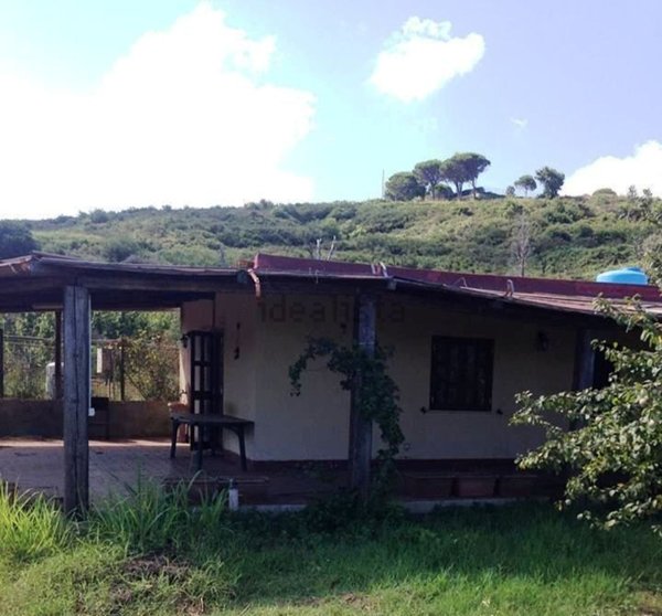 casa indipendente in vendita a Messina in zona San Saba