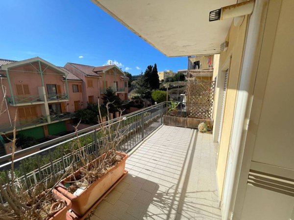 casa indipendente in vendita a Messina in zona Faro Superiore
