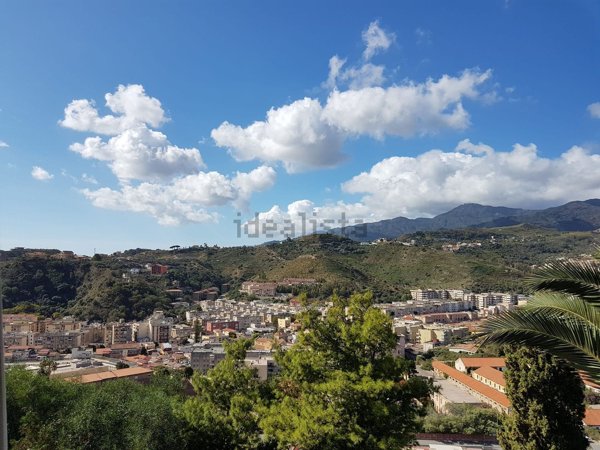 casa indipendente in vendita a Messina in zona Gravitelli