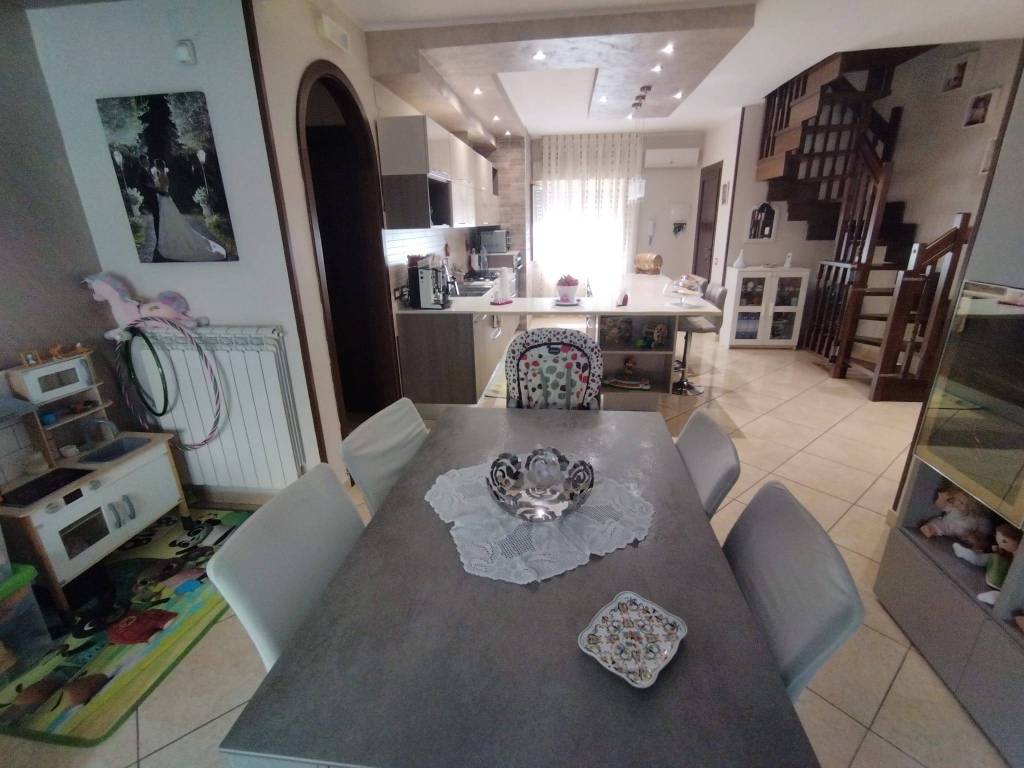 appartamento in vendita a Messina in zona Santa Margherita