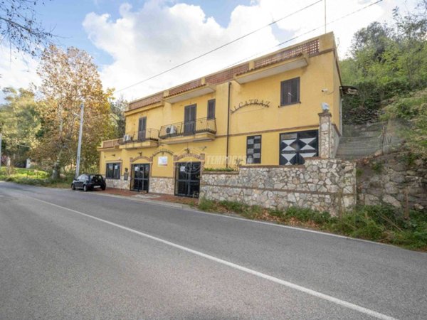 casa indipendente in vendita a Messina in zona Ganzirri