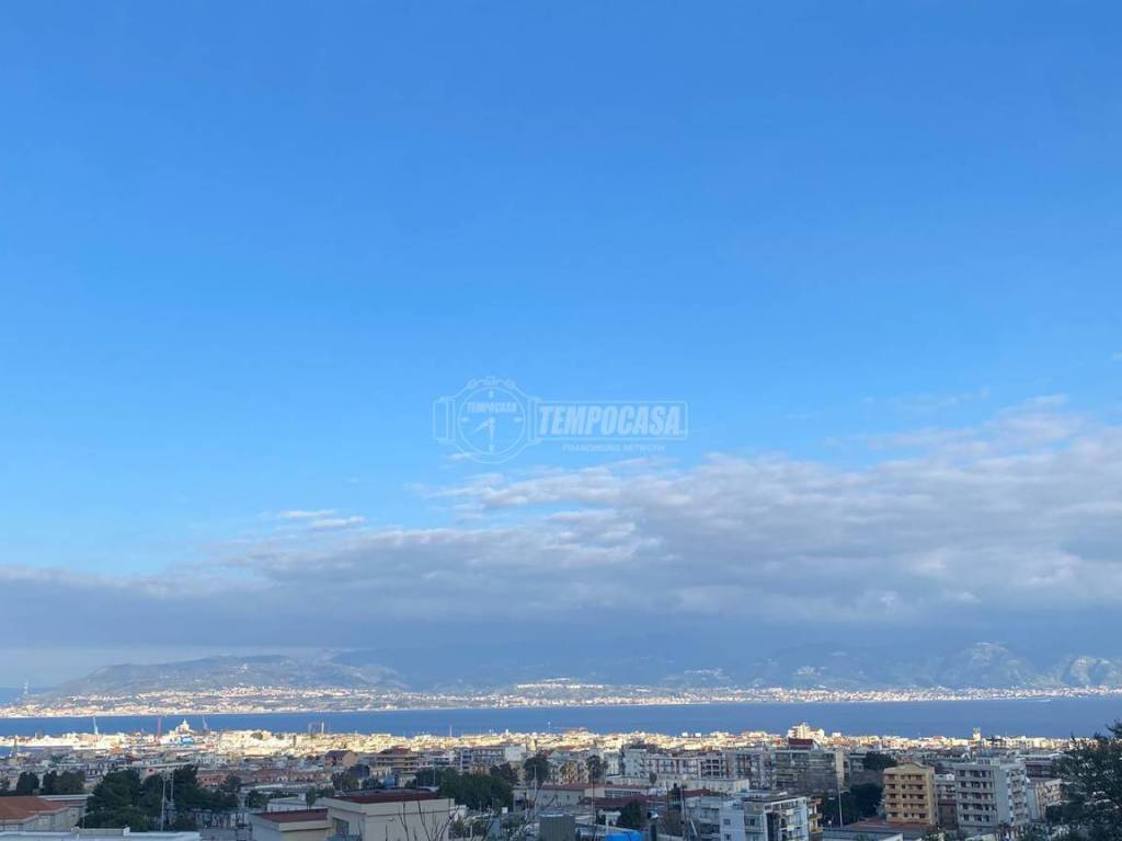 appartamento in vendita a Messina in zona Gazzi