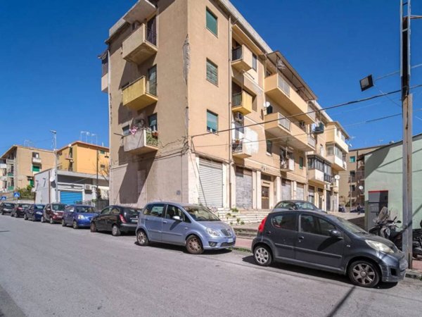 appartamento in vendita a Messina in zona Gazzi