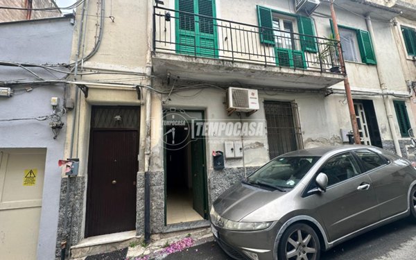 casa indipendente in vendita a Messina
