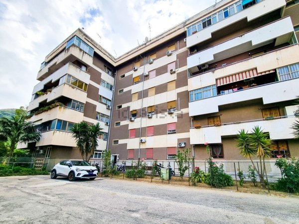 appartamento in vendita a Messina in zona Camaro