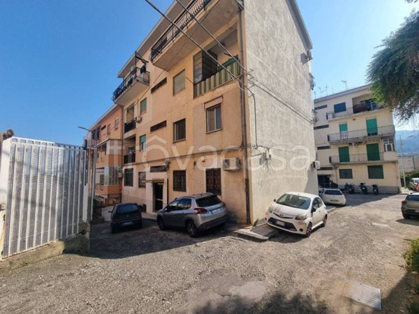 appartamento in vendita a Messina in zona Gazzi