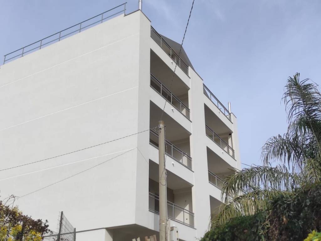 intera palazzina in vendita a Messina in zona Ganzirri