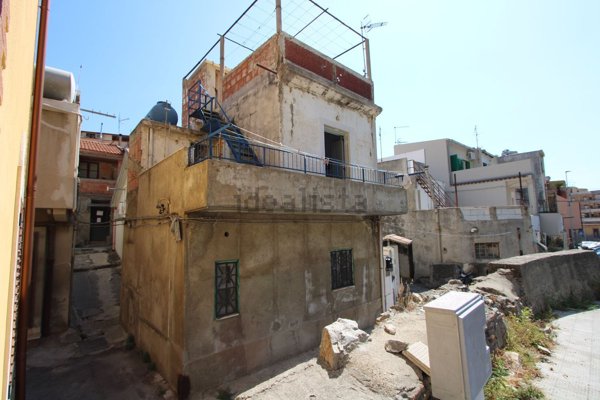 appartamento in vendita a Messina in zona Camaro