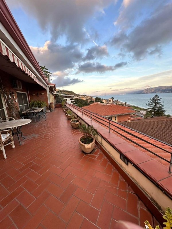 appartamento in vendita a Messina in zona Paradiso