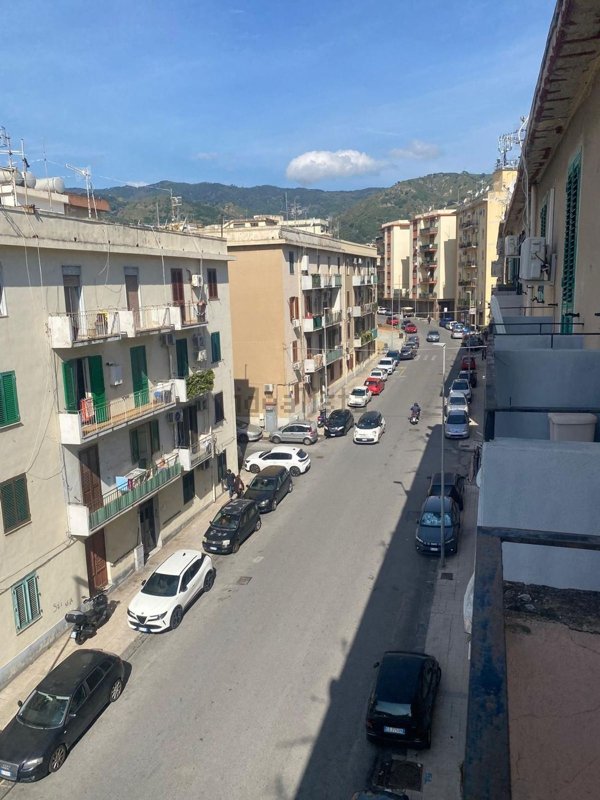 appartamento in vendita a Messina in zona Camaro