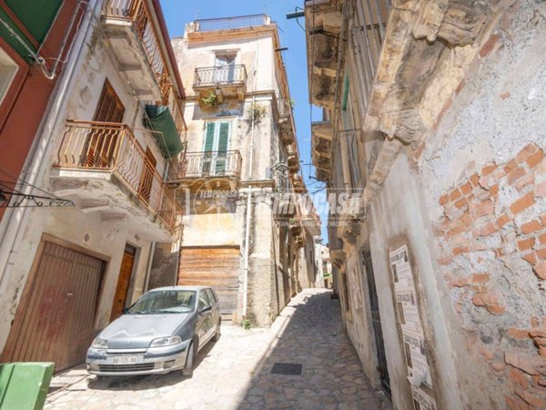 casa indipendente in vendita a Messina in zona Santa Margherita