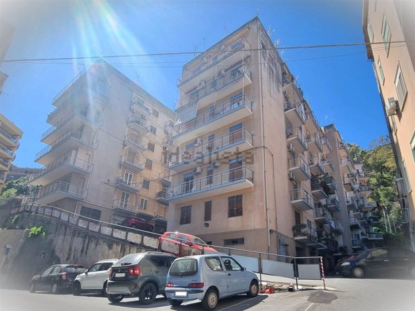 appartamento in vendita a Messina in zona Centro Storico