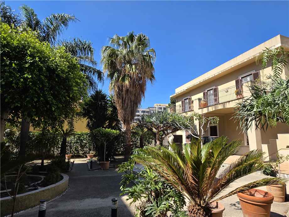 casa indipendente in vendita a Messina