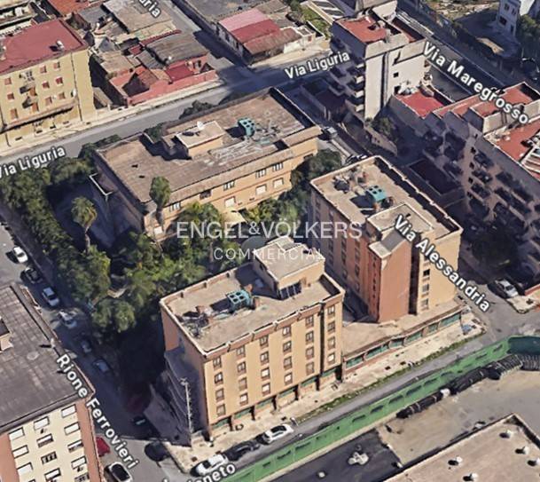 intera palazzina in vendita a Messina