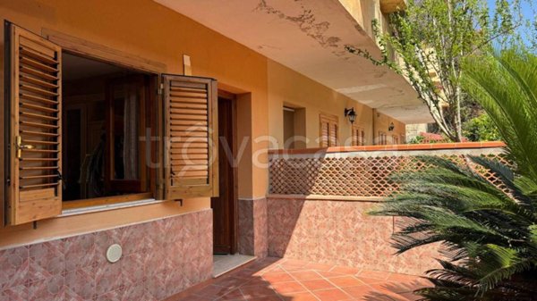 casa indipendente in vendita a Messina in zona Acqualadroni