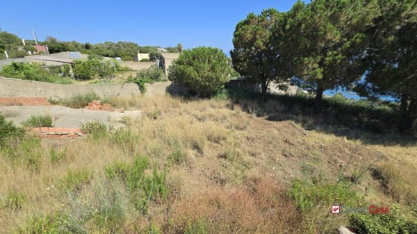 casa indipendente in vendita a Messina