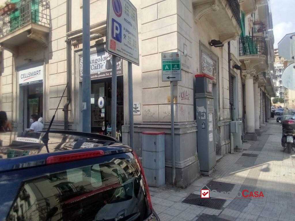 negozio in vendita a Messina in zona Centro Storico