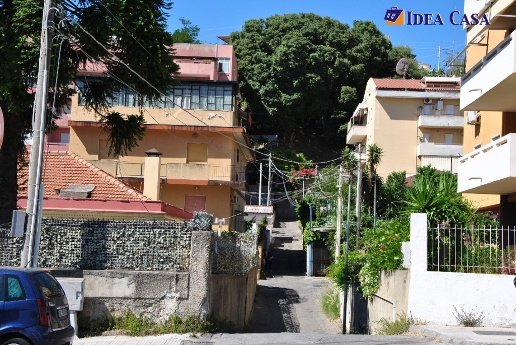 appartamento in vendita a Messina in zona Santissima Annunziata