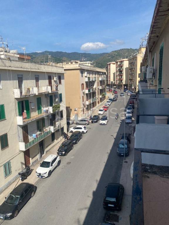 appartamento in vendita a Messina in zona Camaro