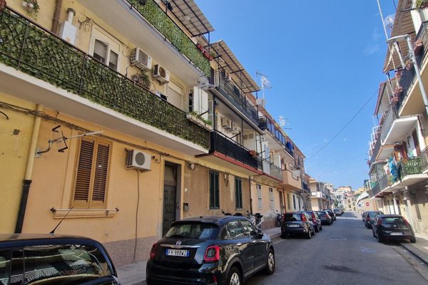 appartamento in vendita a Messina in zona Gazzi