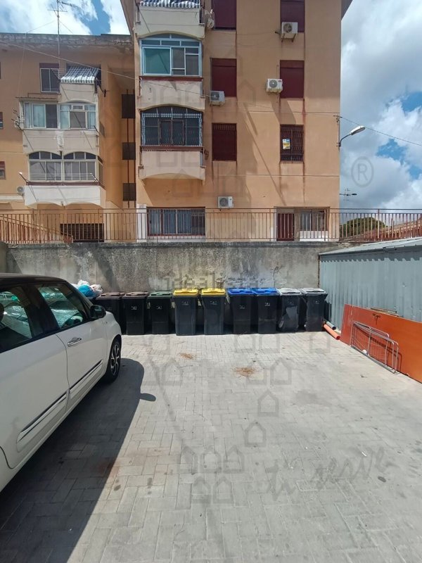 appartamento in vendita a Messina in zona Santa Lucia