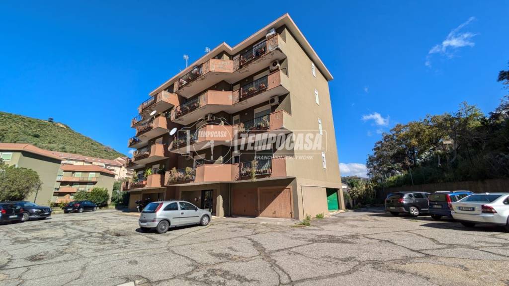 appartamento in vendita a Messina in zona Gazzi