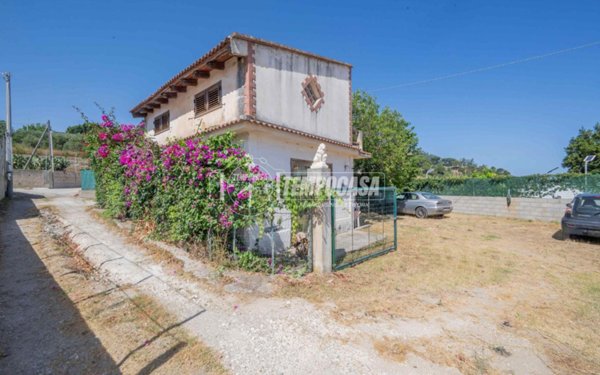 casa indipendente in vendita a Messina in zona Salice