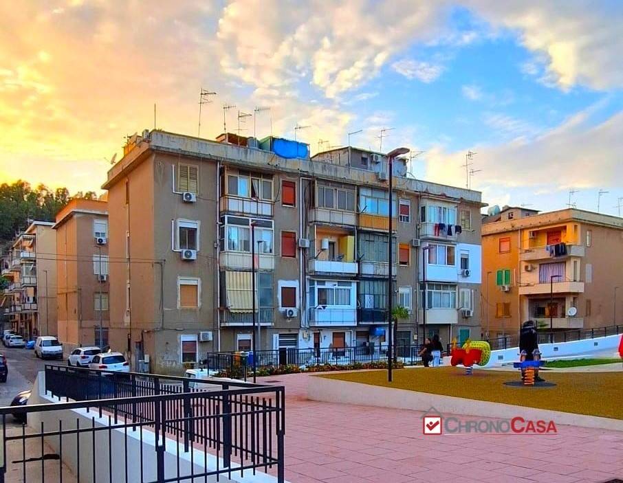 appartamento in vendita a Messina in zona Camaro