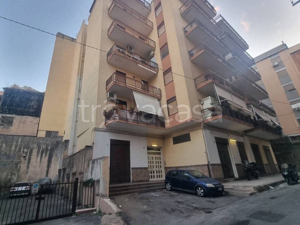 appartamento in vendita a Messina in zona Centro Storico