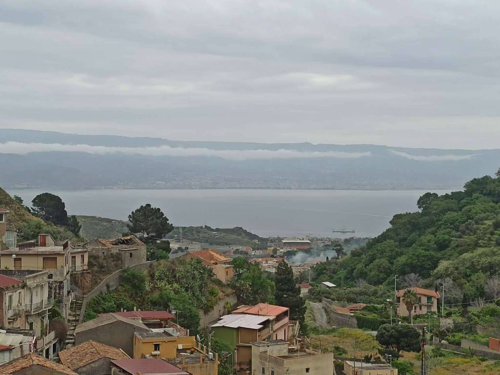 casa indipendente in vendita a Messina in zona San Filippo