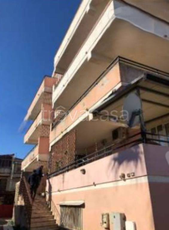 appartamento in vendita a Messina in zona Mili Marina