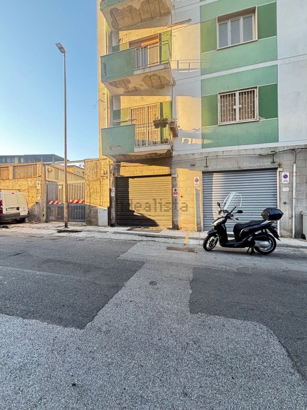 negozio in vendita a Messina