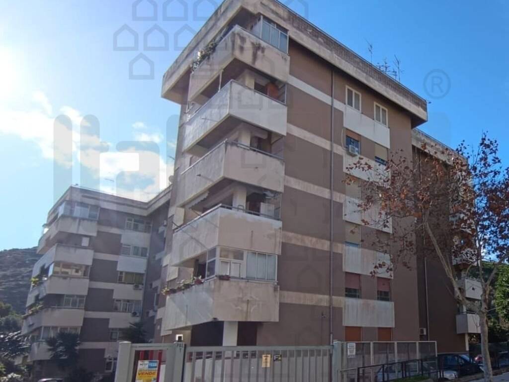 appartamento in vendita a Messina in zona Gazzi