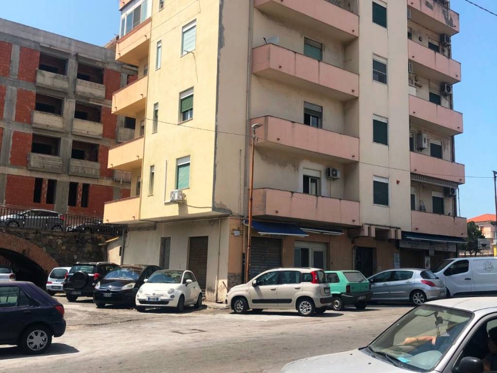 appartamento in vendita a Messina in zona Gazzi