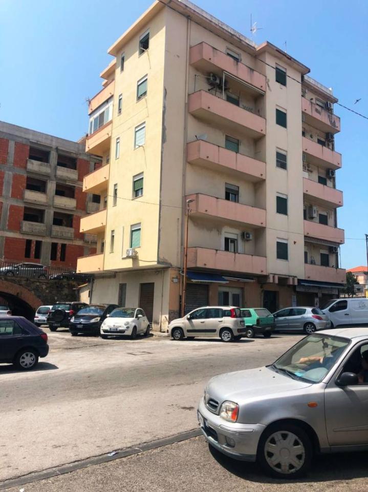 appartamento in vendita a Messina in zona Gazzi