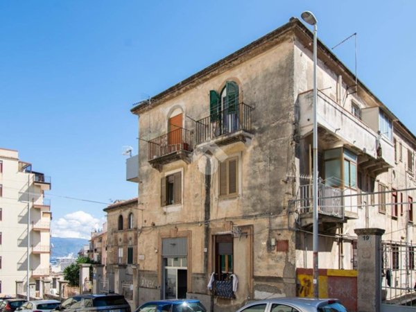 appartamento in vendita a Messina in zona Centro Storico