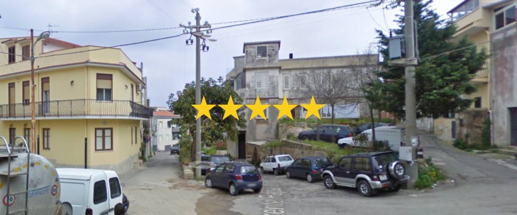 appartamento in vendita a Messina in zona Faro Superiore