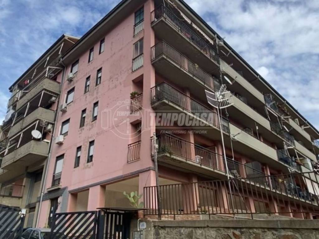 appartamento in vendita a Messina in zona Camaro