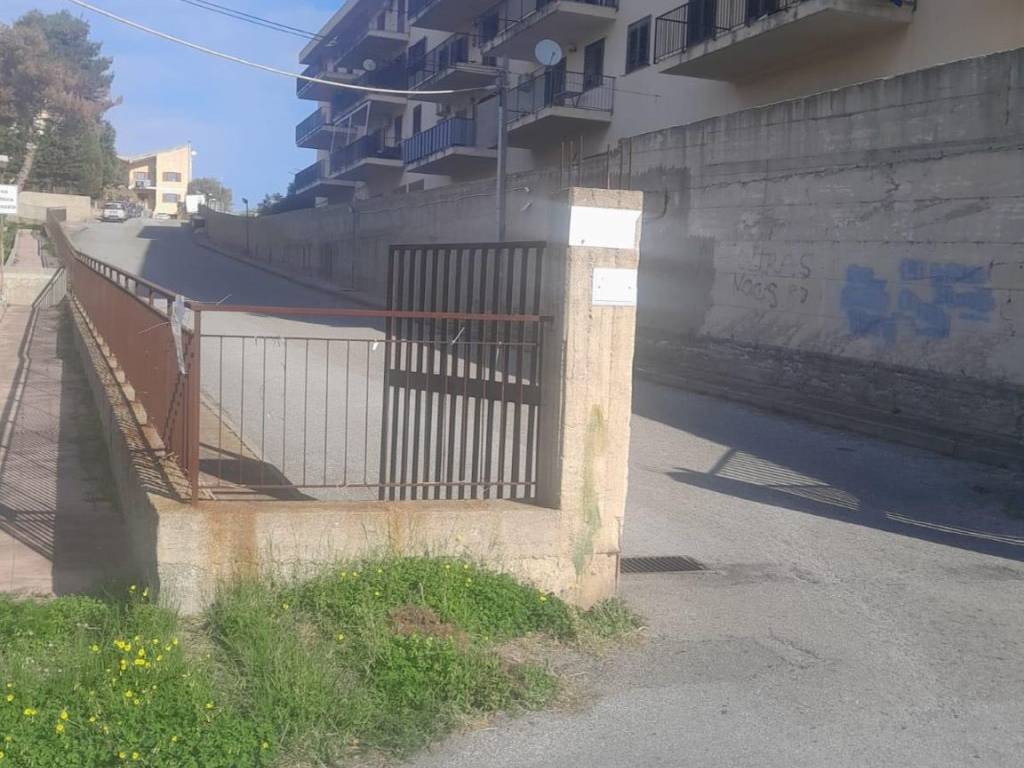 appartamento in vendita a Messina in zona Faro Superiore