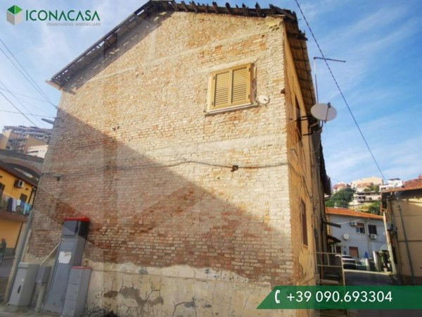 appartamento in vendita a Messina in zona Centro Storico