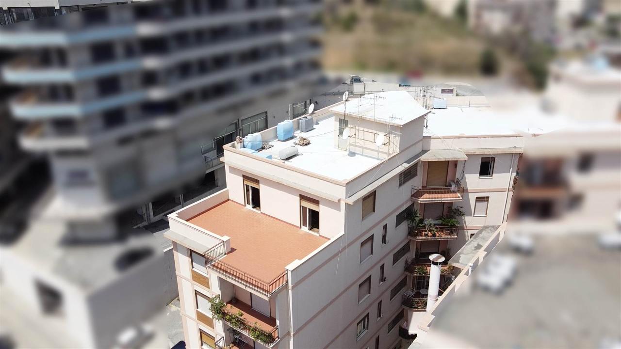 appartamento in vendita a Messina in zona Gazzi